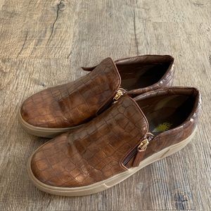 Size 6.5 Volatile Slip-On Shoes